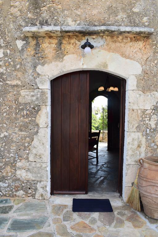 Anna'S Stone House Vila Megala Chorafia Exterior foto